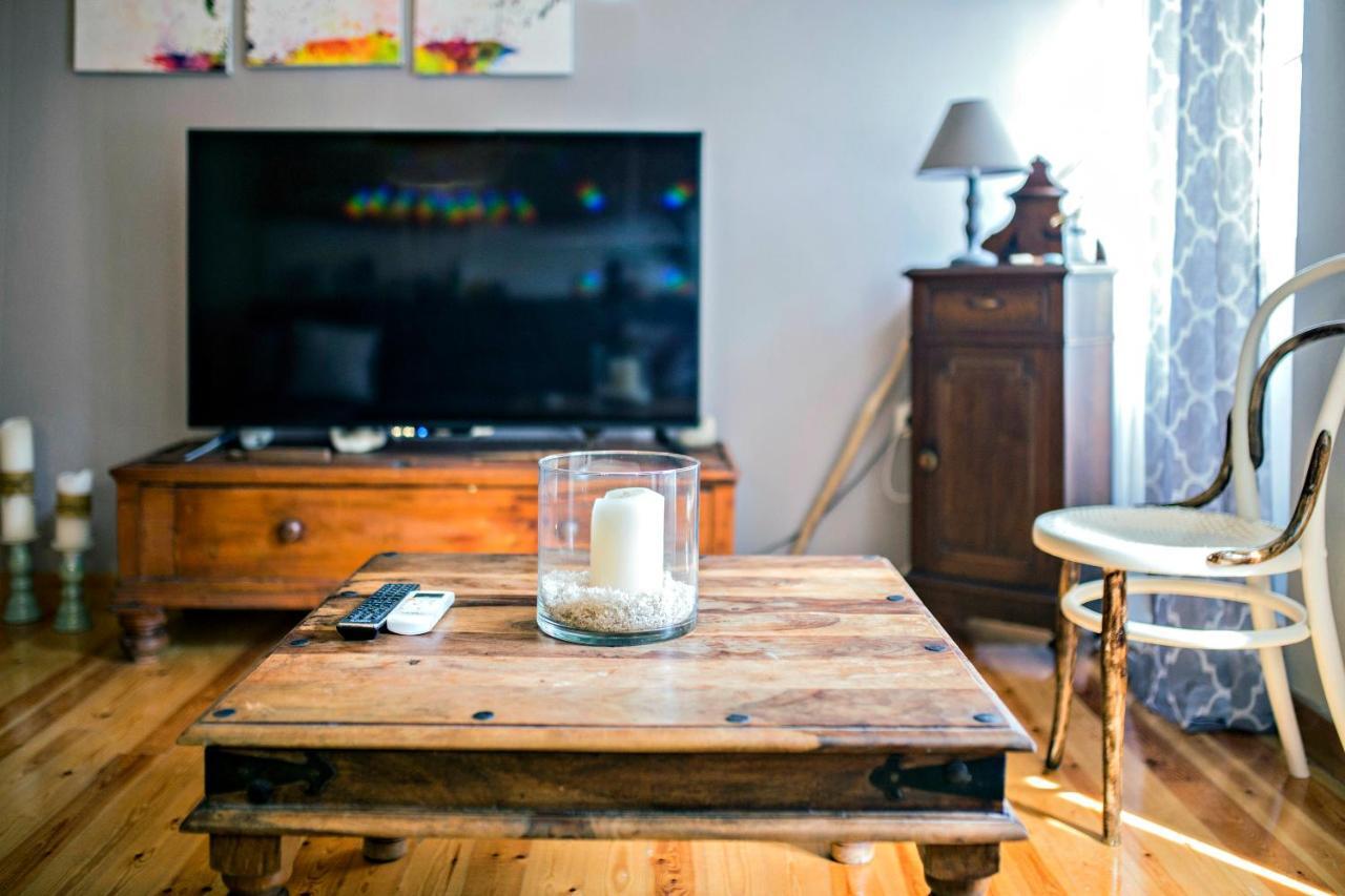 Appartement Luxury Family House With Backyard à Mantouki Extérieur photo